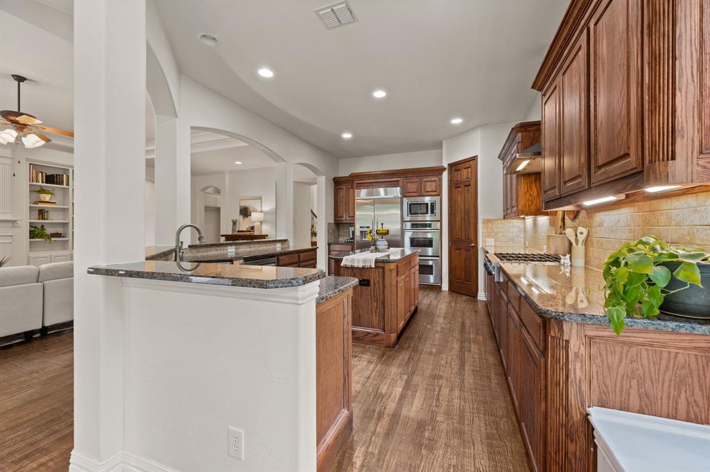 McKinney, Texas, 75071, United States, 5 Bedrooms Bedrooms, ,4 BathroomsBathrooms,Residential,For Sale,1889939