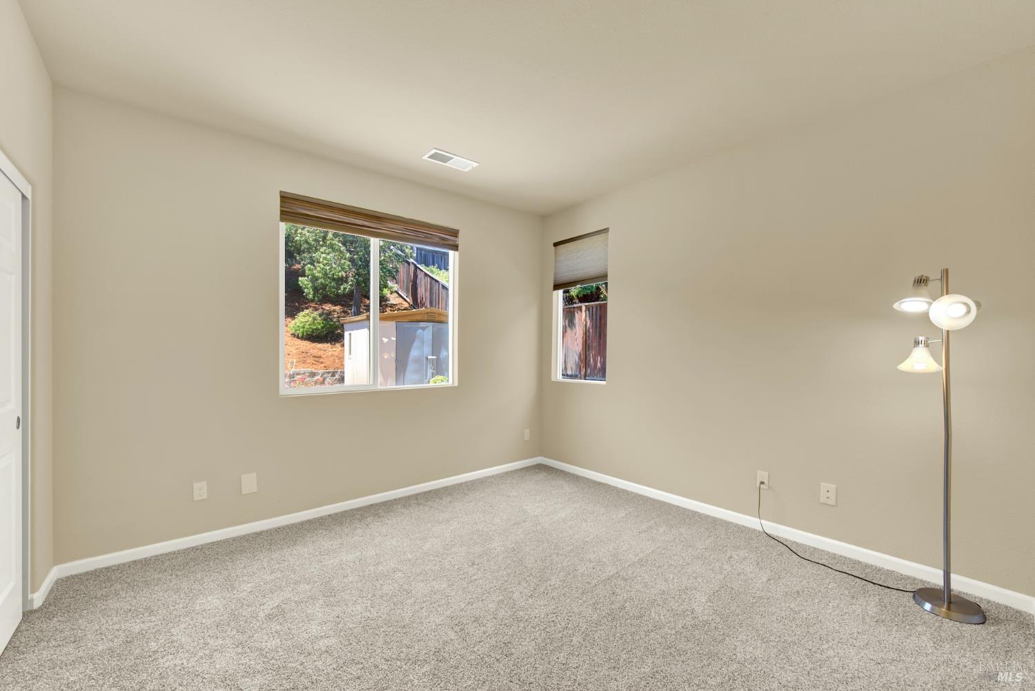 Fairfield, California, 94534, United States, 5 Bedrooms Bedrooms, ,4 BathroomsBathrooms,Residential,For Sale,1892919