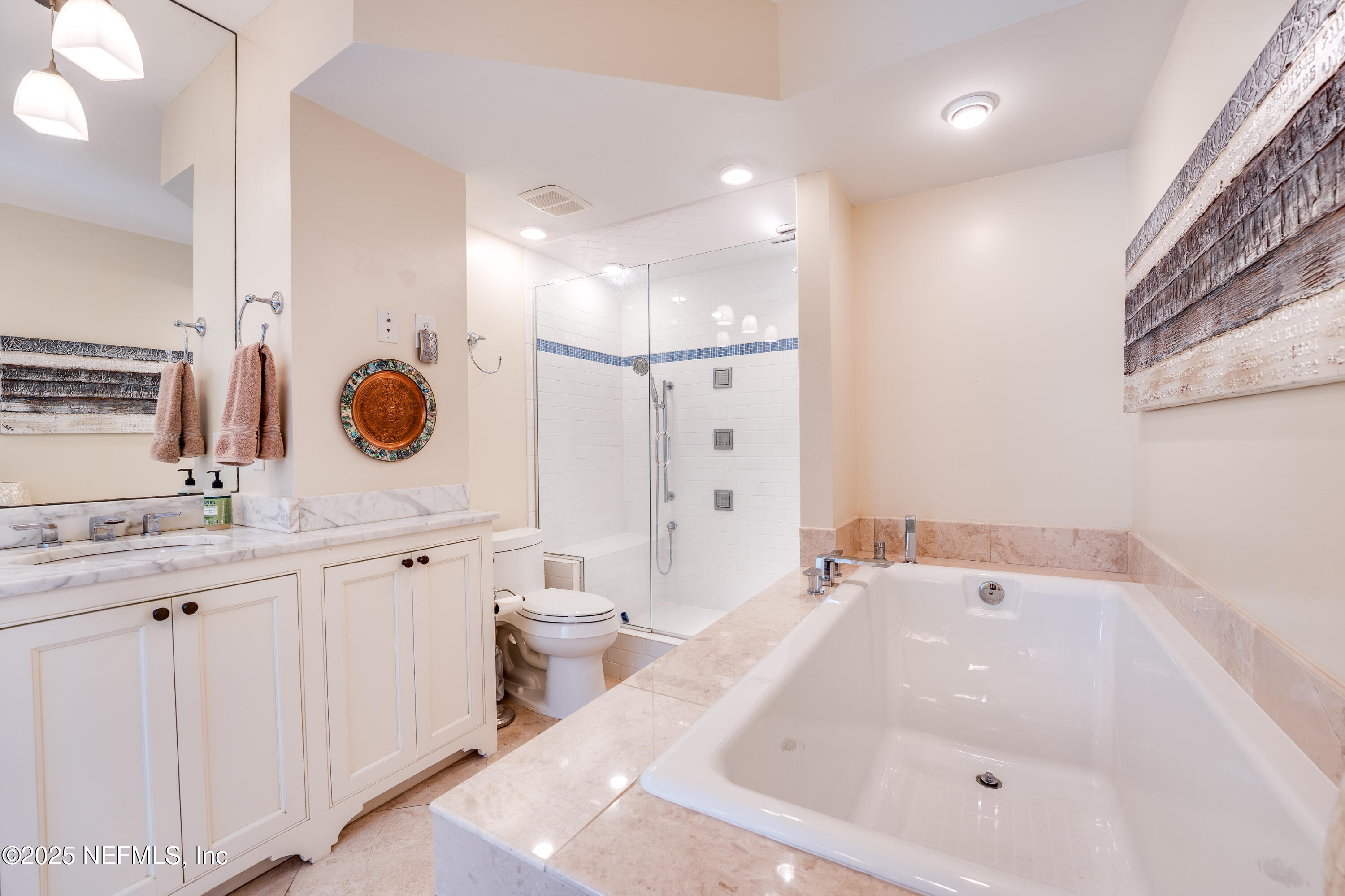 Jacksonville, Florida, 32204, United States, 3 Bedrooms Bedrooms, ,4 BathroomsBathrooms,Residential,For Sale,1939810