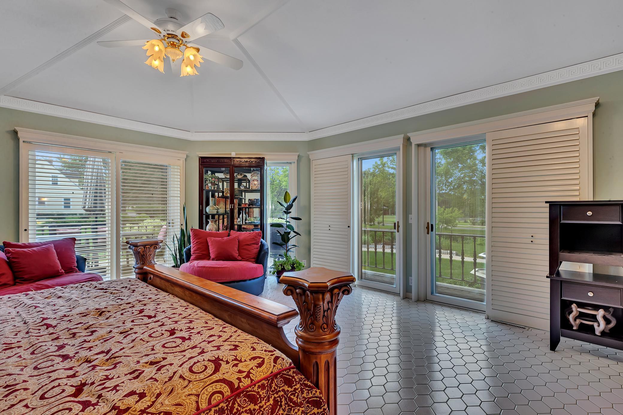 Saint Cloud, Minnesota, 56304, United States, 4 Bedrooms Bedrooms, ,4 BathroomsBathrooms,Residential,For Sale,1836908