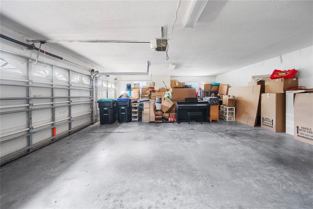 Orlando, Florida, 32836, United States, 5 Bedrooms Bedrooms, ,4 BathroomsBathrooms,Residential,For Sale,1989643