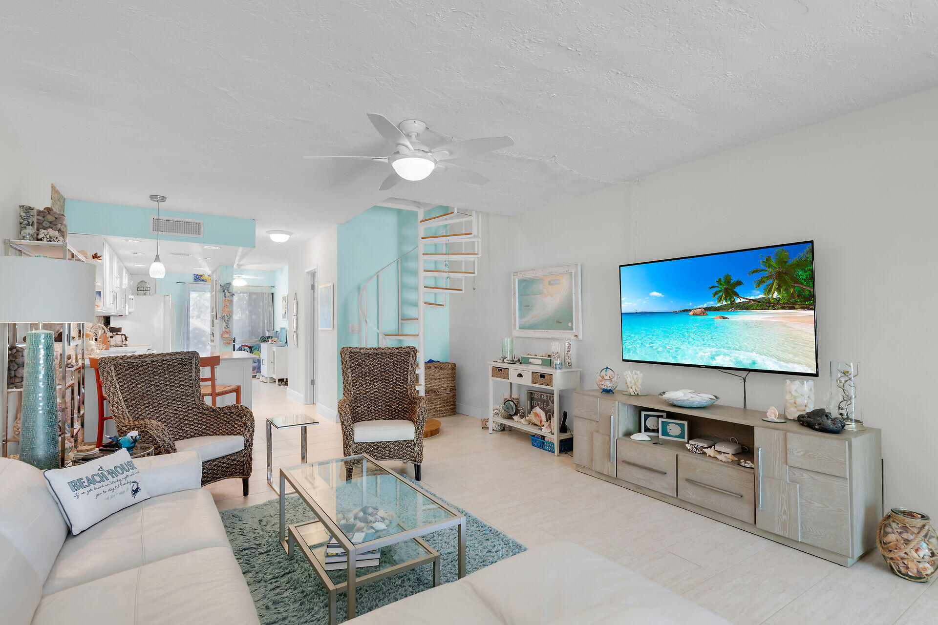 87200 Overseas Highway, S4, ISLAMORADA, Florida, 33036, United States, 3 Bedrooms Bedrooms, ,2 BathroomsBathrooms,Residential,For Sale,87200 Overseas Highway, S4,1554467