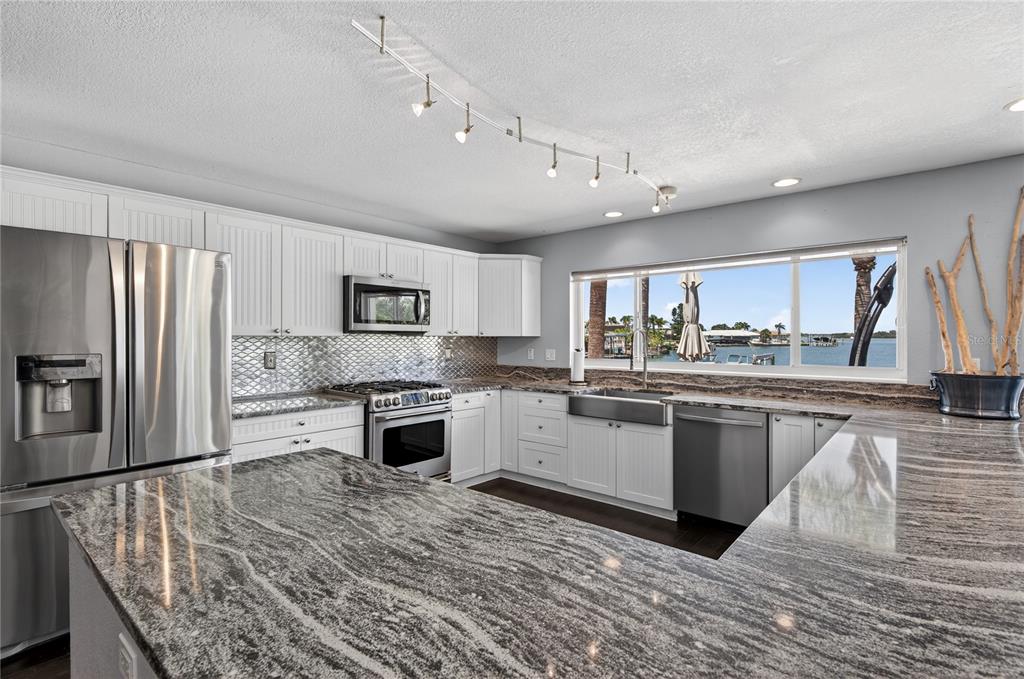 Clearwater Beach, Florida, 33767, United States, 4 Bedrooms Bedrooms, ,3 BathroomsBathrooms,Residential,For Sale,1849731