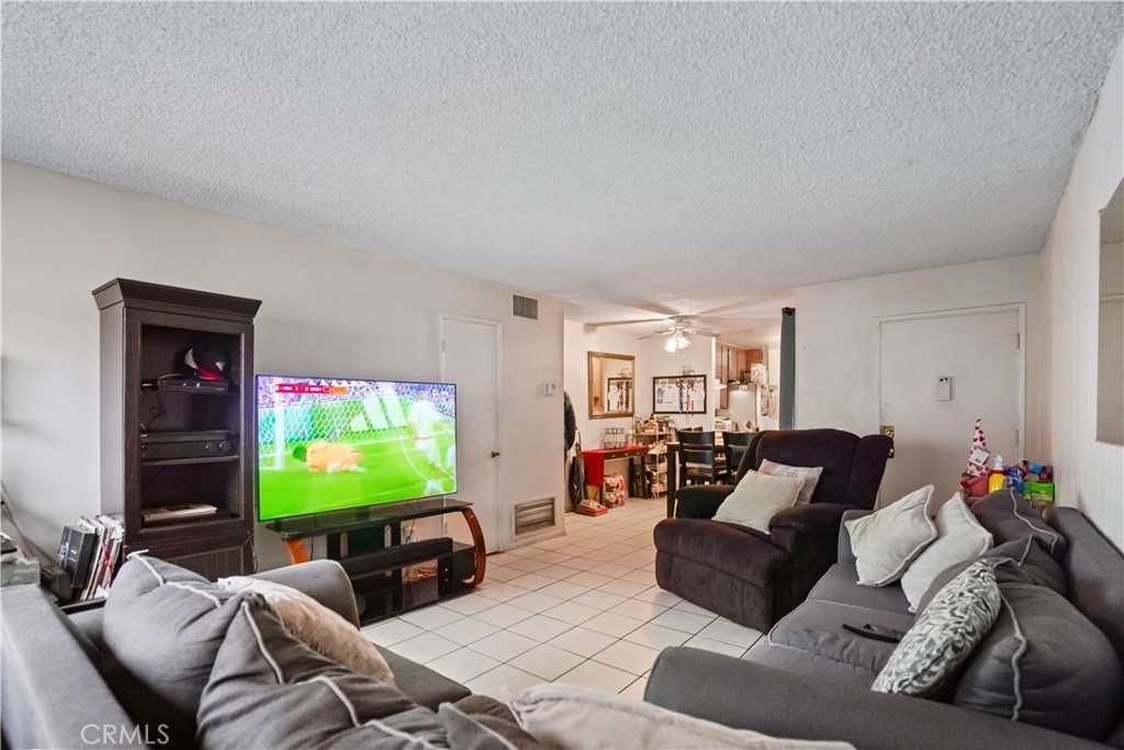 West Hills, California, 91307, United States, ,Residential,For Sale,1999055