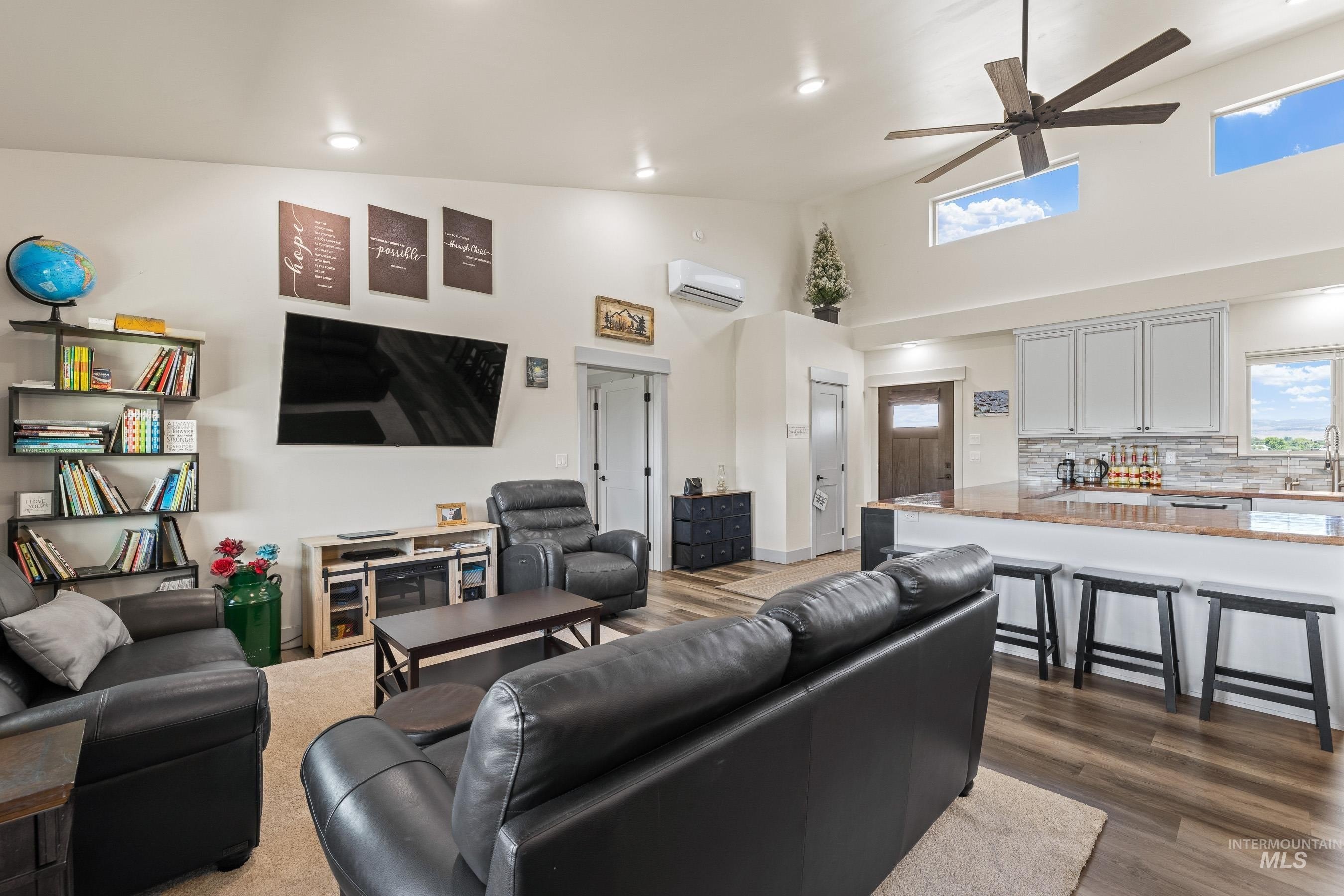 Council, Idaho, 83612, United States, 3 Bedrooms Bedrooms, ,2 BathroomsBathrooms,Residential,For Sale,1936847