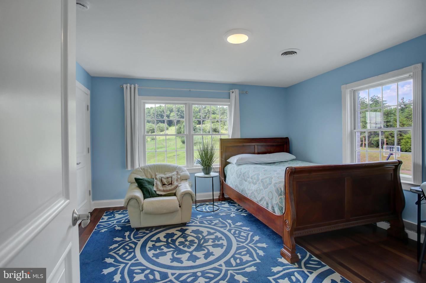 Big Pool, Maryland, 21711, United States, 5 Bedrooms Bedrooms, ,4 BathroomsBathrooms,Residential,For Sale,1897017