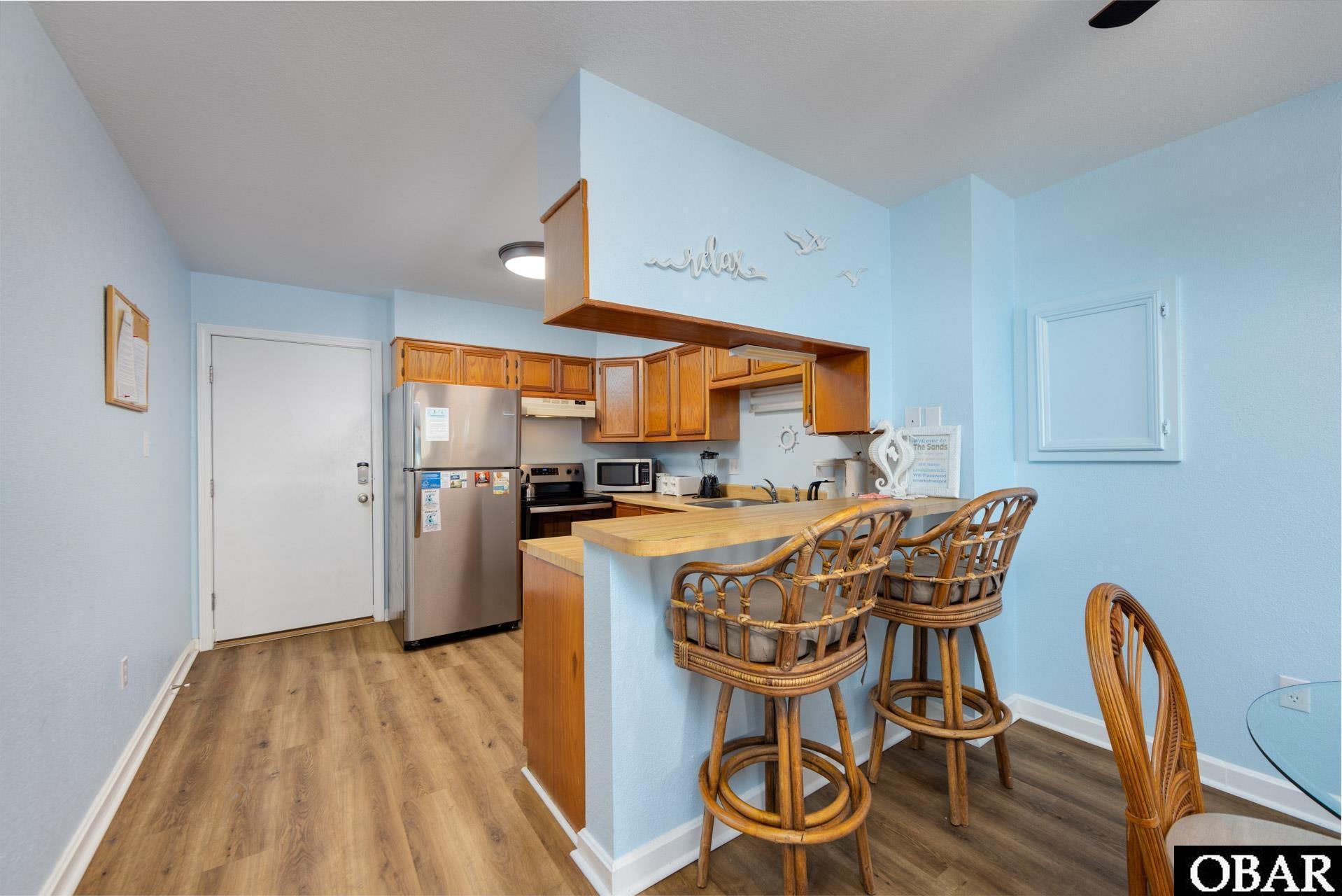 Kill Devil Hills, North Carolina, 27948, United States, 2 Bedrooms Bedrooms, ,2 BathroomsBathrooms,Residential,For Sale,1988255