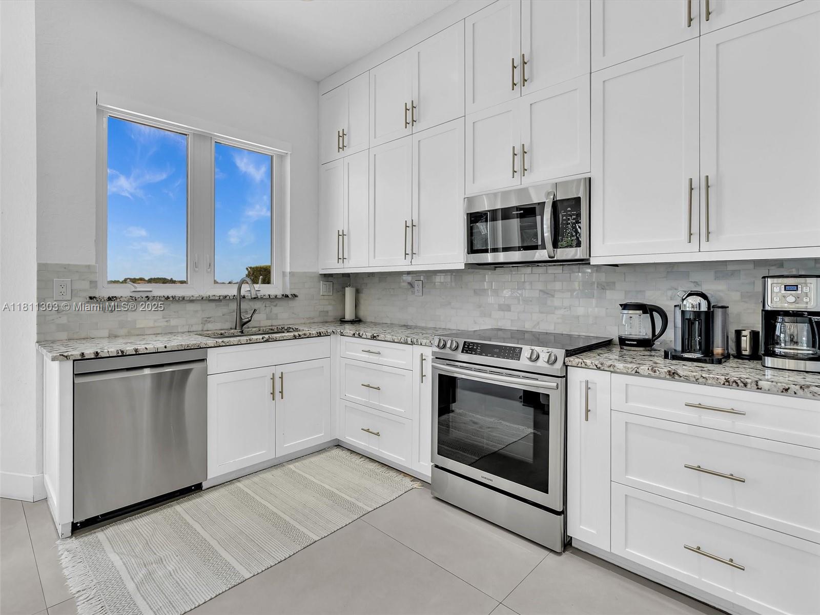 Miami, Florida, 33186, United States, 4 Bedrooms Bedrooms, ,2 BathroomsBathrooms,Residential,For Sale,1838976