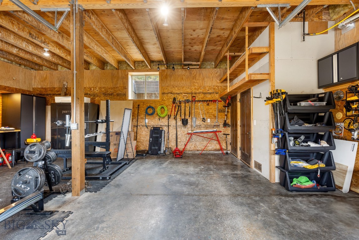 Bozeman, Montana, 59715, United States, 4 Bedrooms Bedrooms, ,5 BathroomsBathrooms,Residential,For Sale,1794934