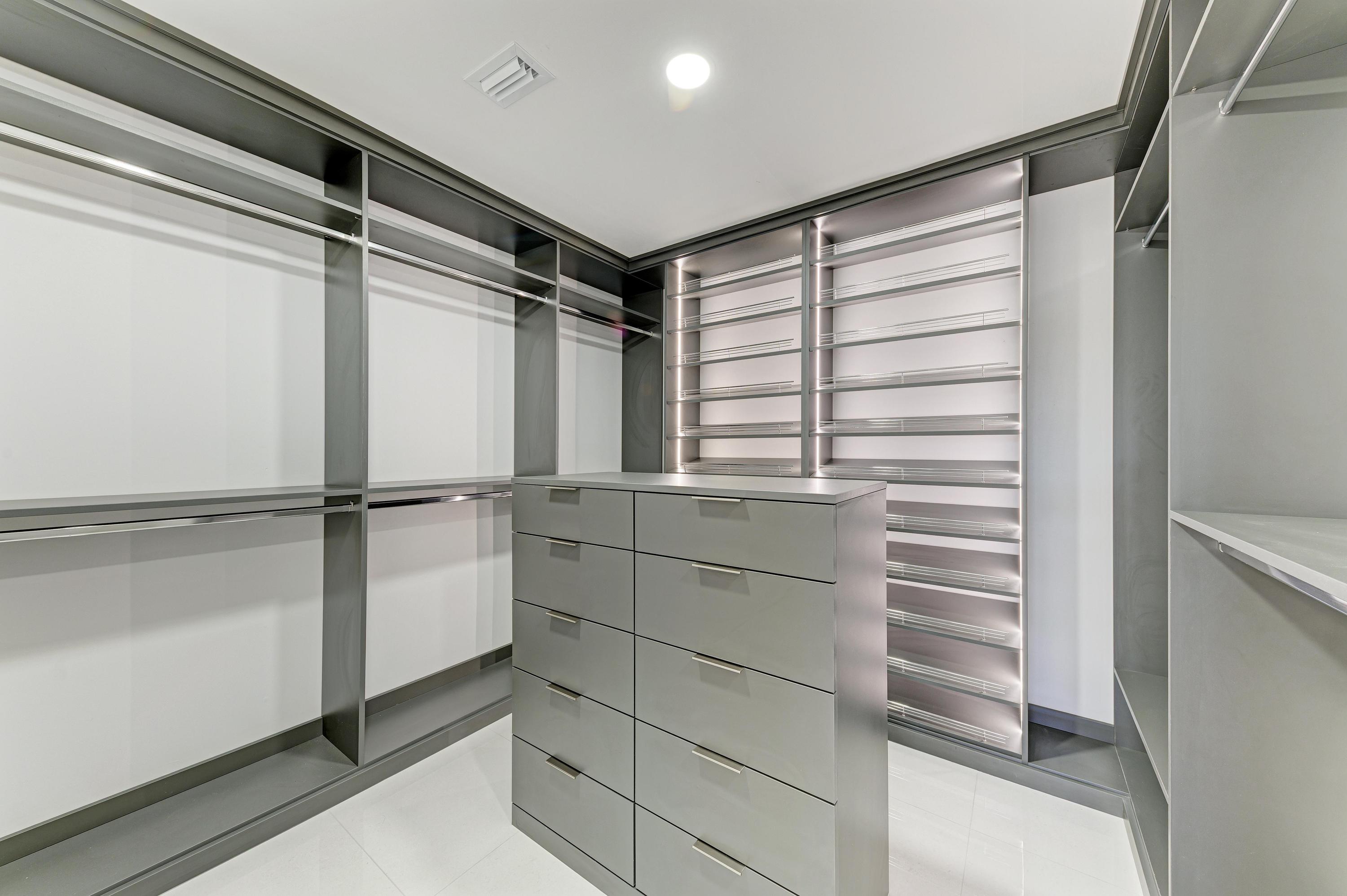 Port Charlotte, Florida, 33952, United States, 4 Bedrooms Bedrooms, ,5 BathroomsBathrooms,Residential,For Sale,2003235