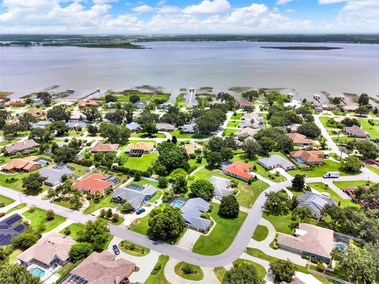 WINTER HAVEN, Florida, 33881, United States, 4 Bedrooms Bedrooms, ,2 BathroomsBathrooms,Residential,For Sale,1976017