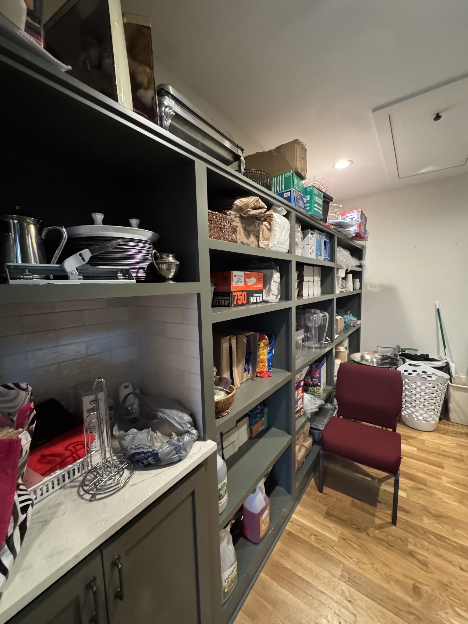 Hendersonville, Tennessee, 37075, United States, 6 Bedrooms Bedrooms, ,5 BathroomsBathrooms,Residential,For Sale,1993824