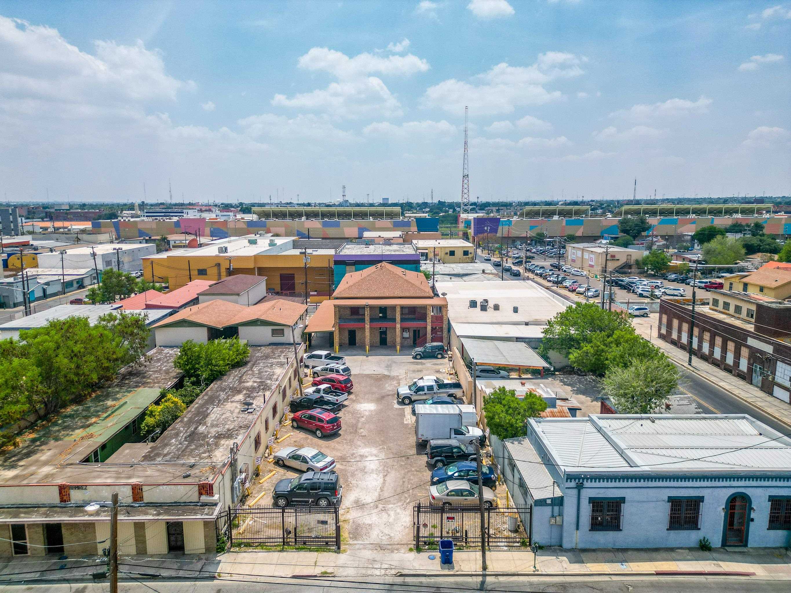 Laredo, Texas, 78040, United States, ,Residential,For Sale,1933495