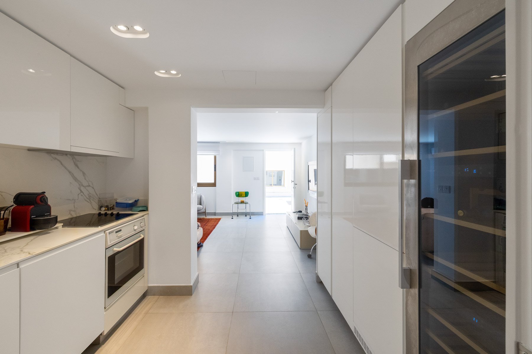  Renovated 3 Bedroom Residence with Guest Studio Steps from the Sea in Limassol - 物件實景