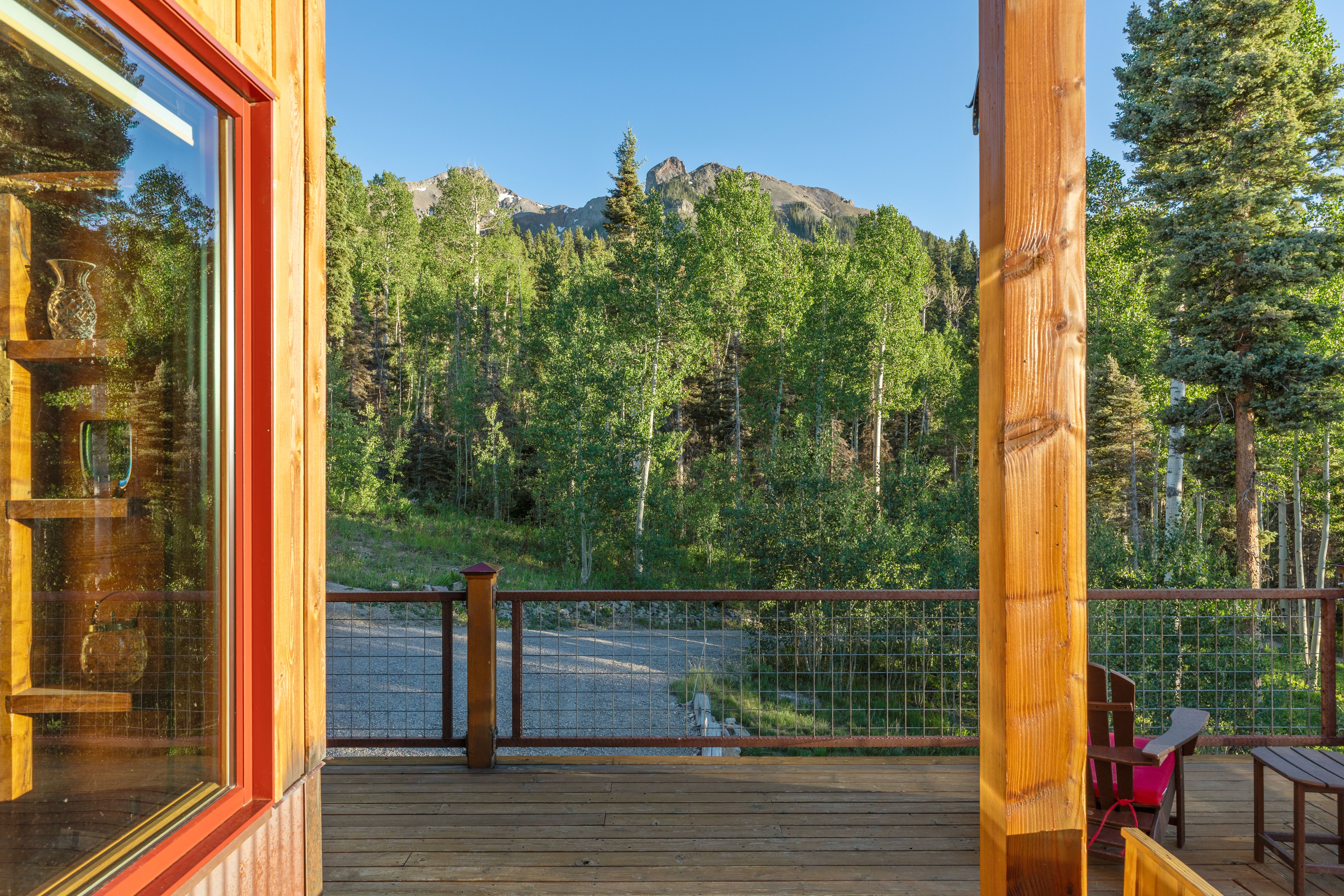  Off-Grid Mountain Retreat Bordering The National Forest - 物件實景