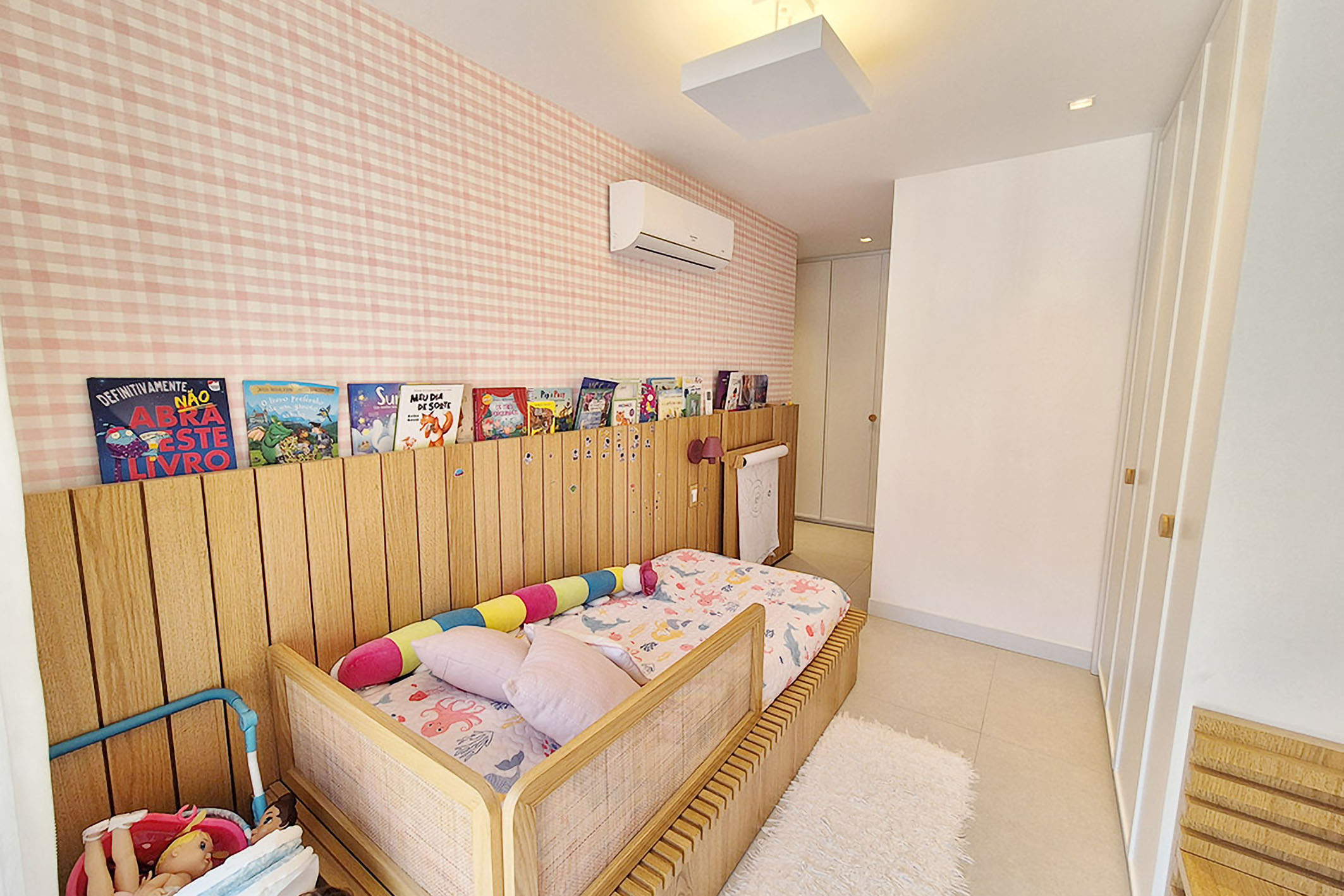  Apartment with 4 Suites and a Spacious Balcony in Jardim Botânico - 物件實景