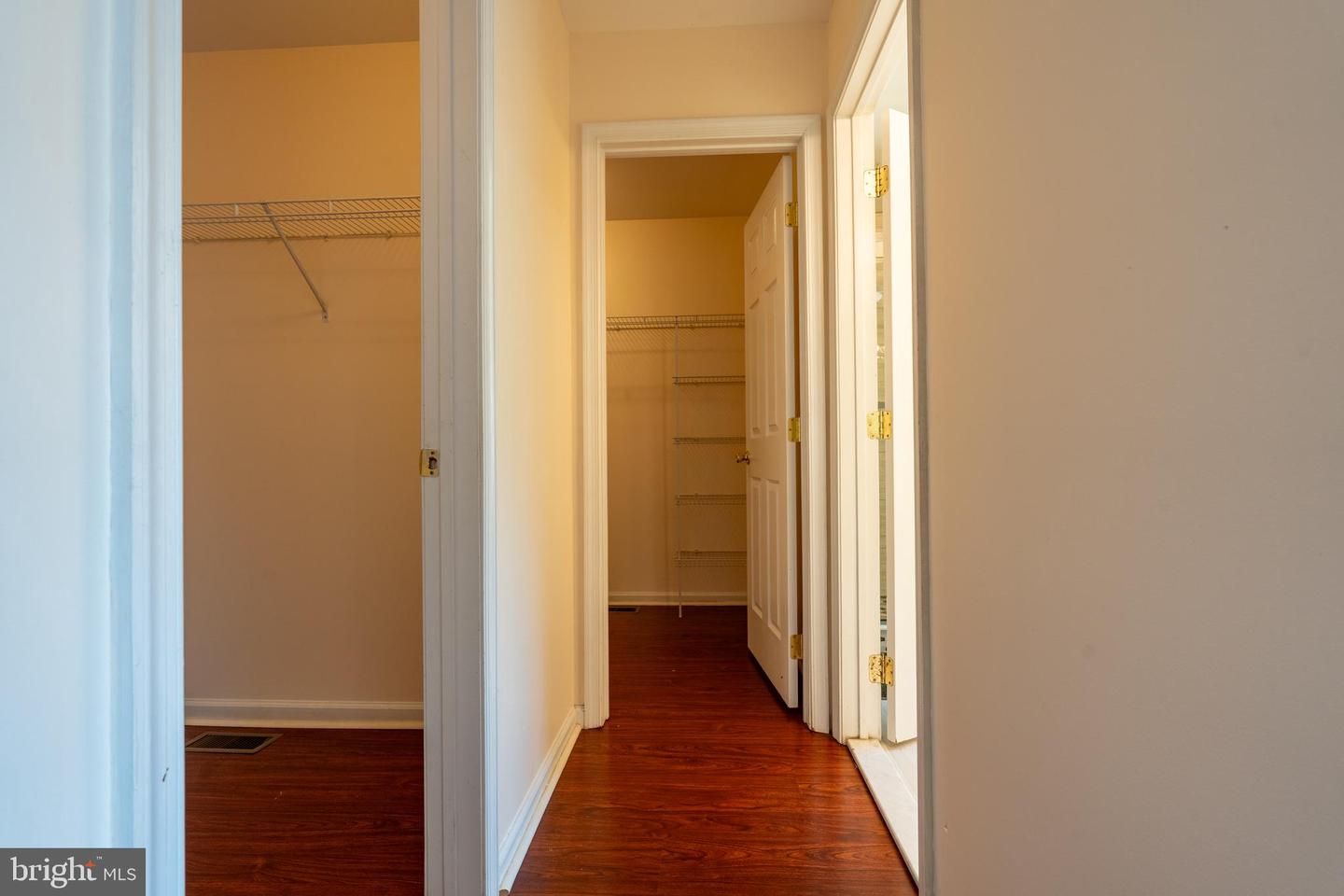 Pennington, New Jersey, 08534, United States, 3 Bedrooms Bedrooms, ,3 BathroomsBathrooms,Residential,For Sale,1939731