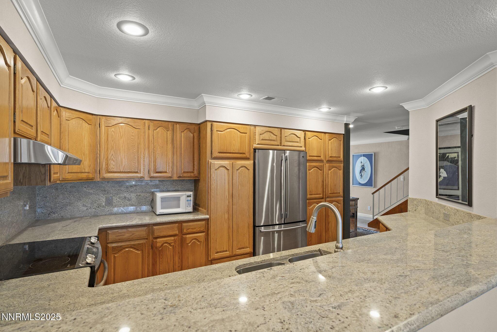 Reno, Nevada, 89509, United States, 2 Bedrooms Bedrooms, ,3 BathroomsBathrooms,Residential,For Sale,1912616