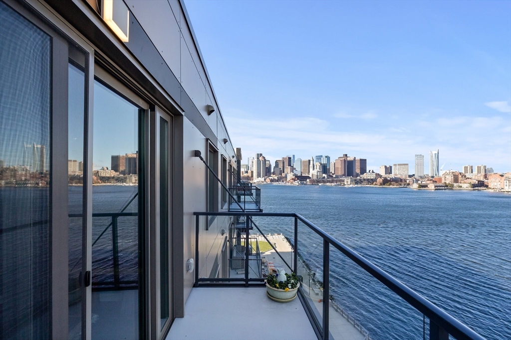 Boston, Massachusetts, 02128, United States, 2 Bedrooms Bedrooms, ,2 BathroomsBathrooms,Residential,For Sale,1780630