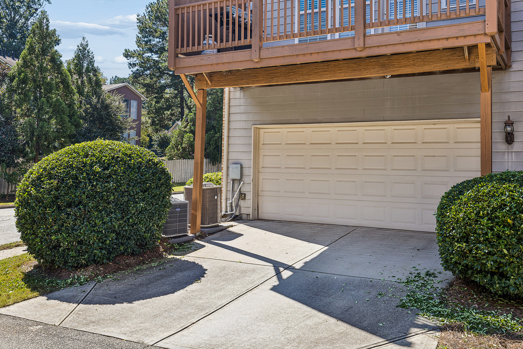  Impeccably Maintained End Unit Townhome in an Exceptional Smyrna Location - 物件實景