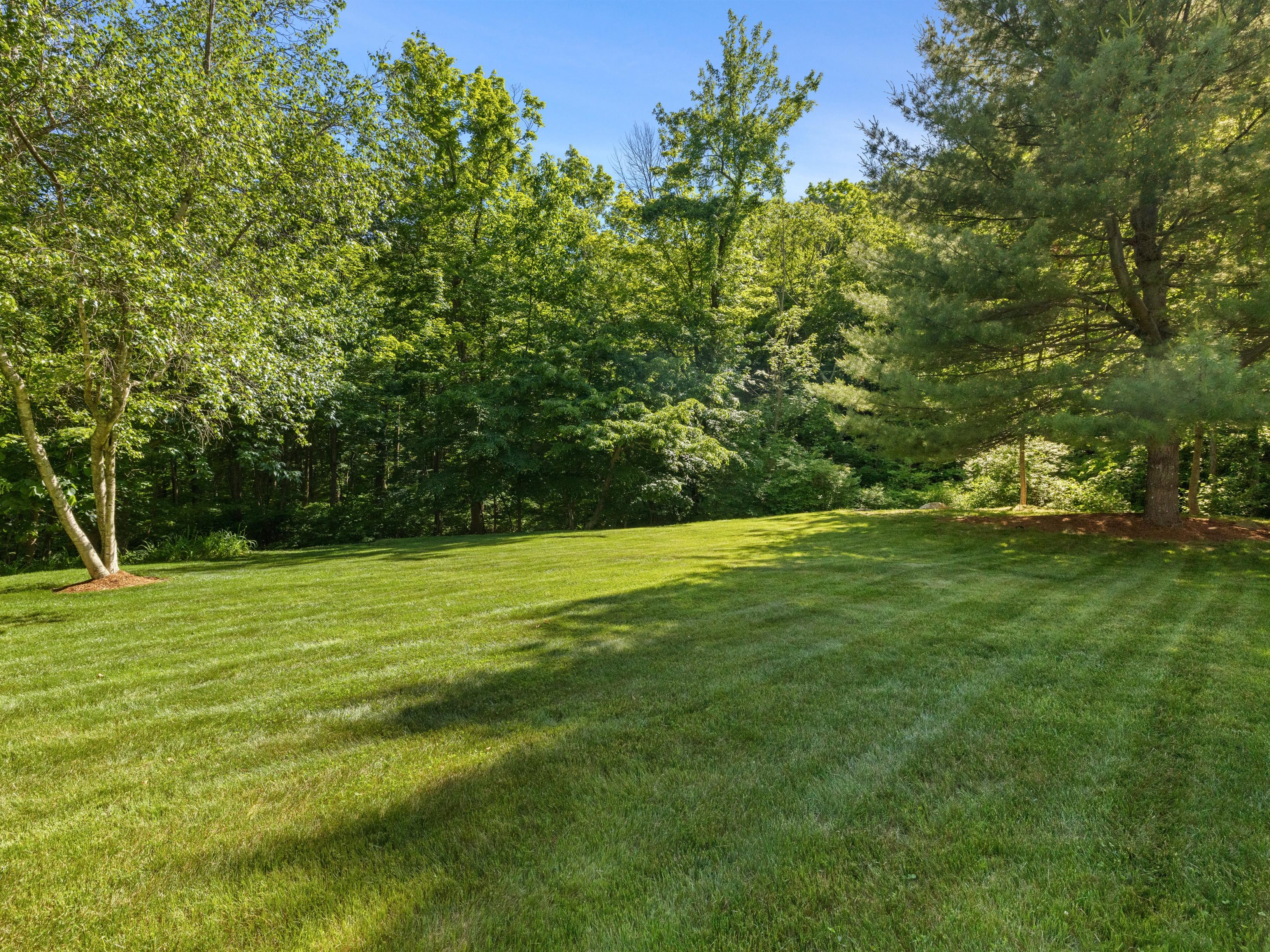  61 Beach Street, Millbury, MA 01527 - 物件實景
