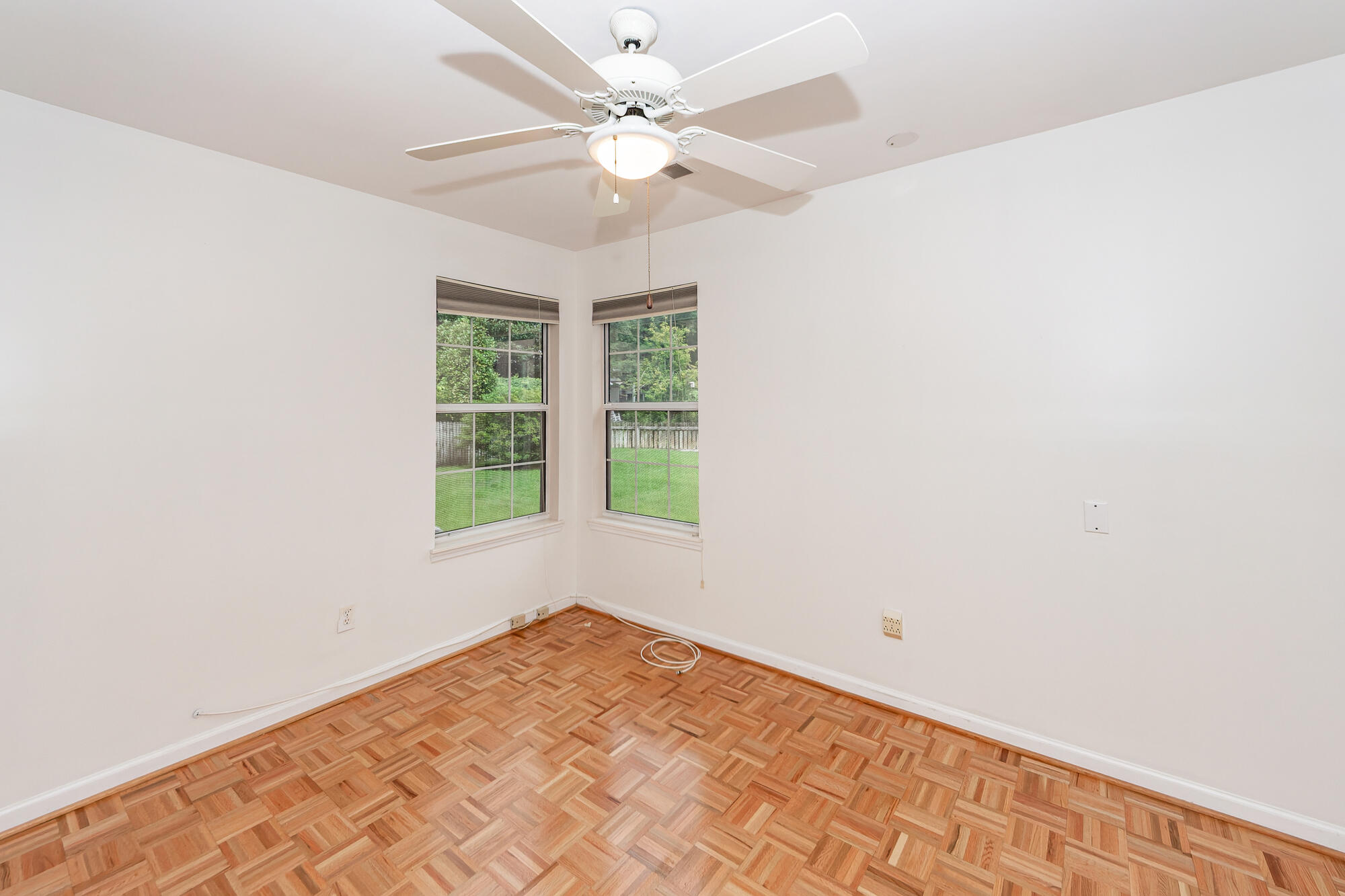 Mount Pleasant, South Carolina, 29466, United States, 3 Bedrooms Bedrooms, ,2 BathroomsBathrooms,Residential,For Sale,1743207