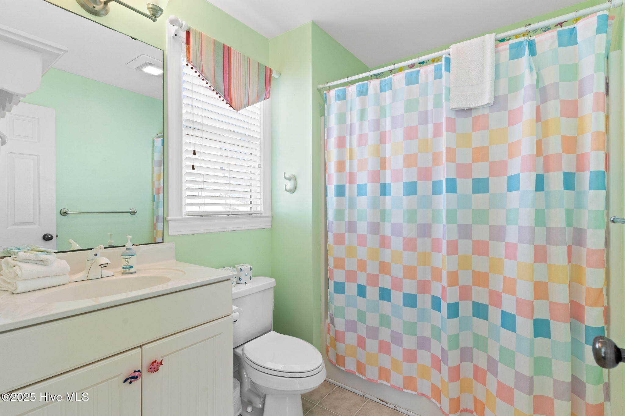 Holden Beach, North Carolina, 28462, United States, 4 Bedrooms Bedrooms, ,5 BathroomsBathrooms,Residential,For Sale,1992346