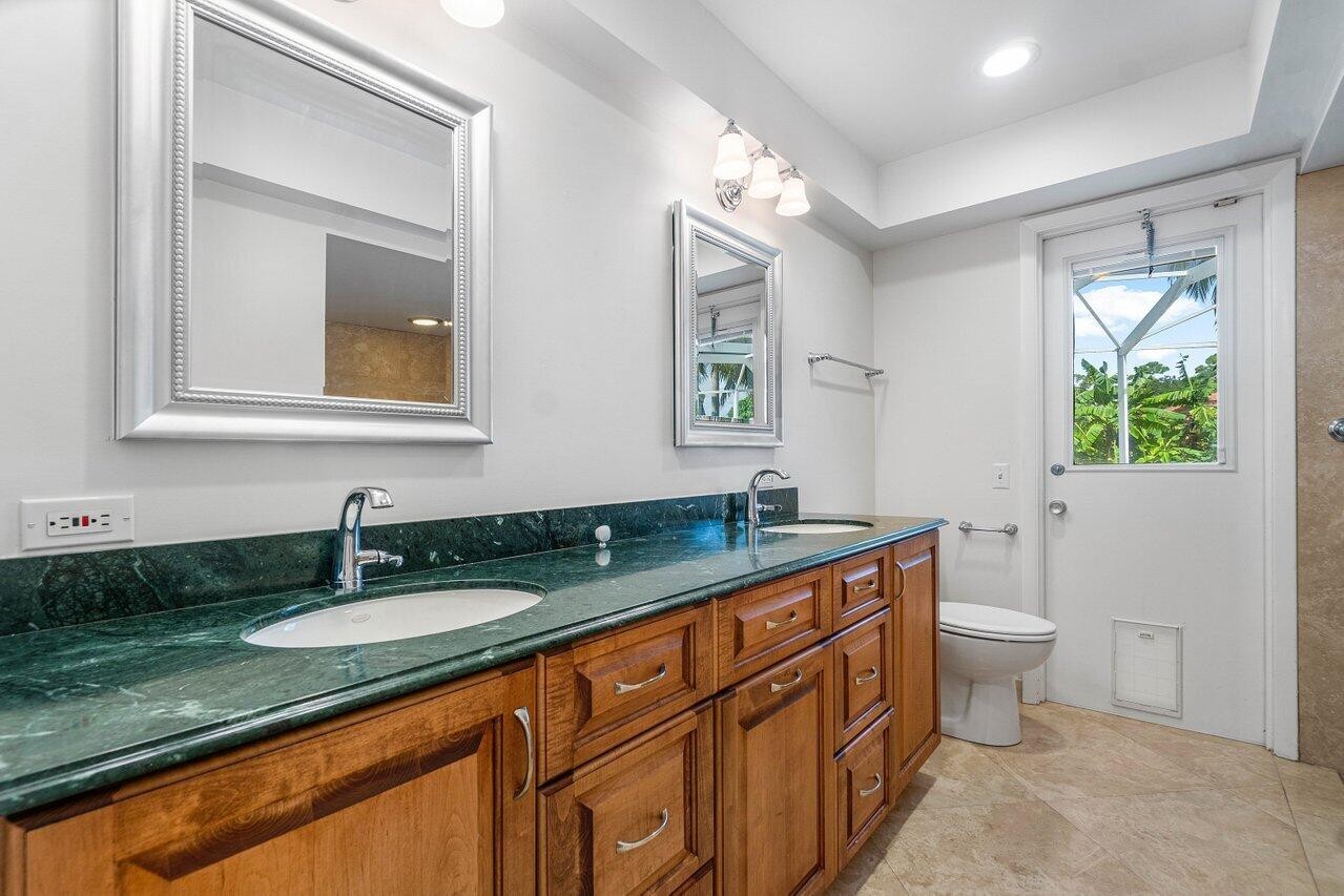 Atlantis, Florida, 33462, United States, 3 Bedrooms Bedrooms, ,3 BathroomsBathrooms,Residential,For Sale,1980286