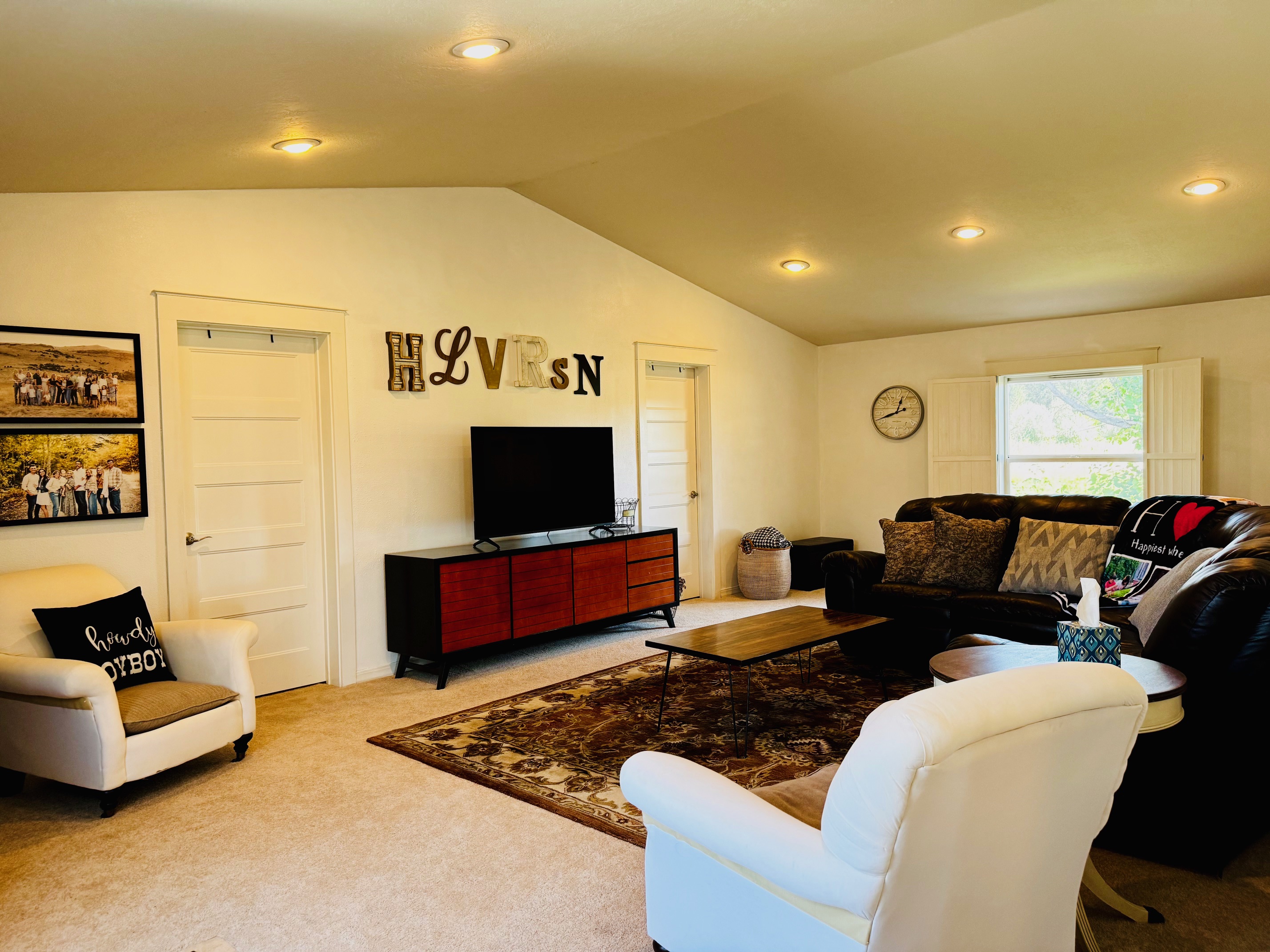 Rupert, Idaho, 83350, United States, 6 Bedrooms Bedrooms, ,2 BathroomsBathrooms,Residential,For Sale,1938225