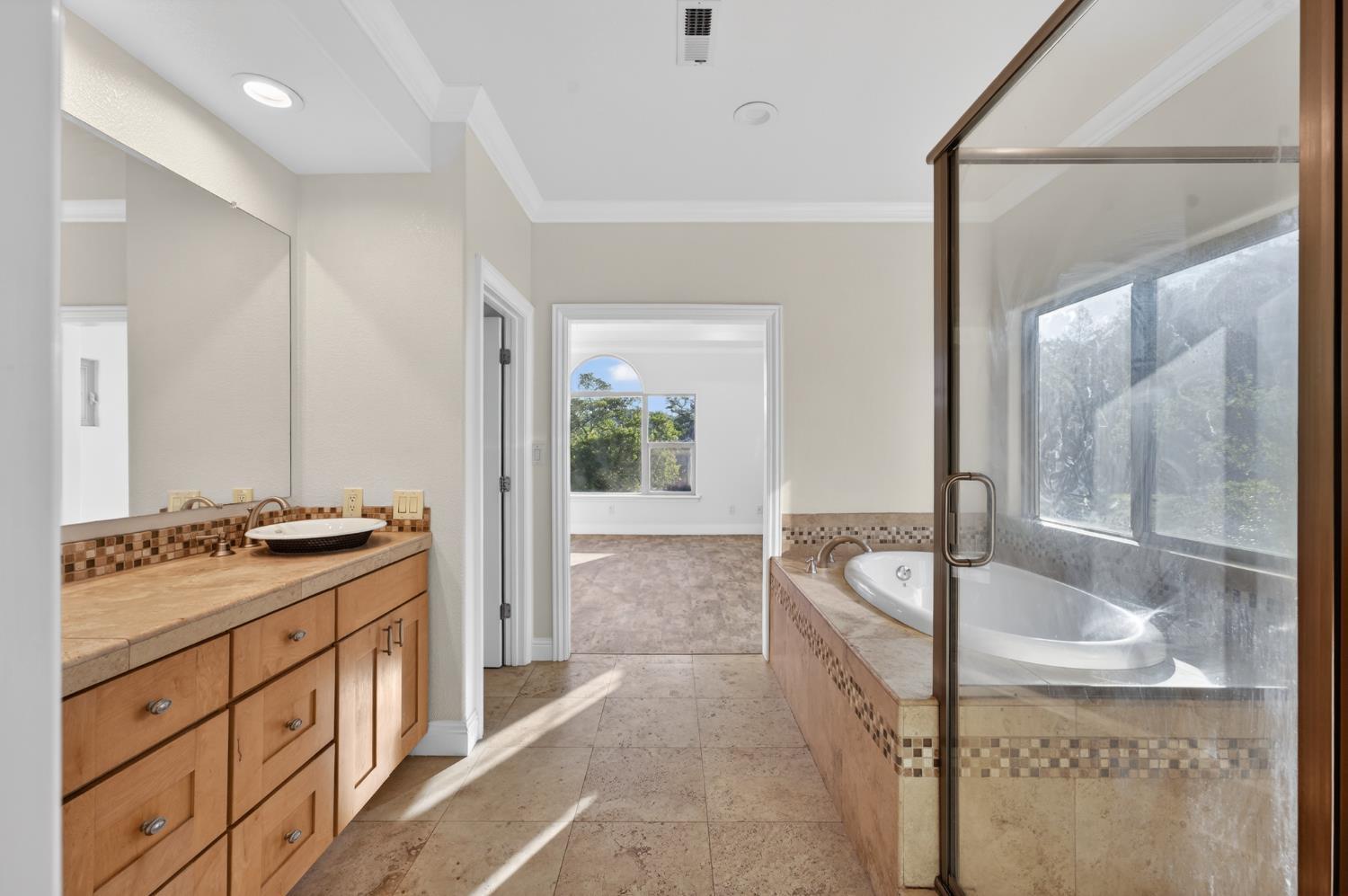 Browns Valley, California, 95918, United States, 2 Bedrooms Bedrooms, ,3 BathroomsBathrooms,Residential,For Sale,2030344