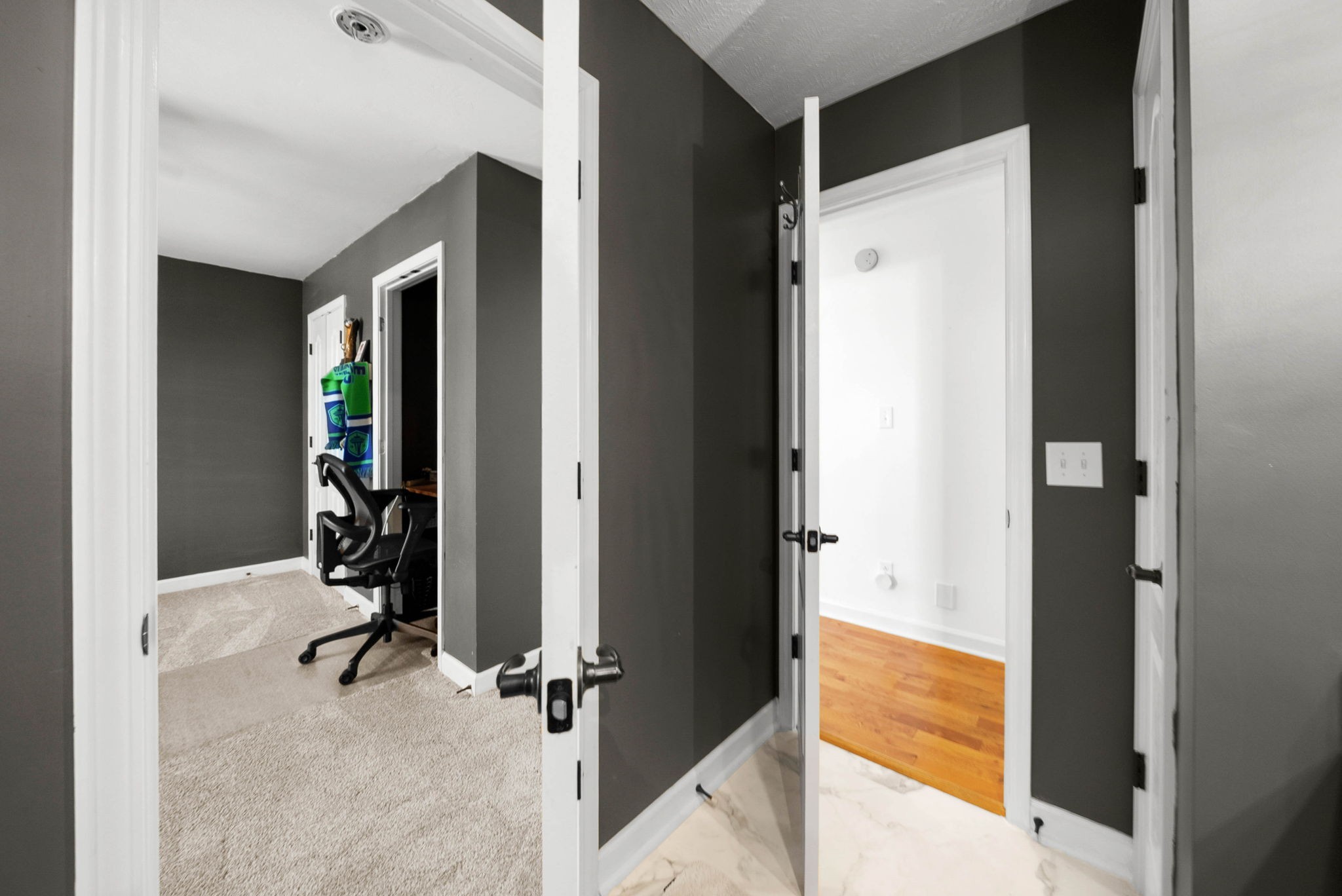 Clarksville, Tennessee, 37043, United States, 5 Bedrooms Bedrooms, ,3 BathroomsBathrooms,Residential,For Sale,2009051