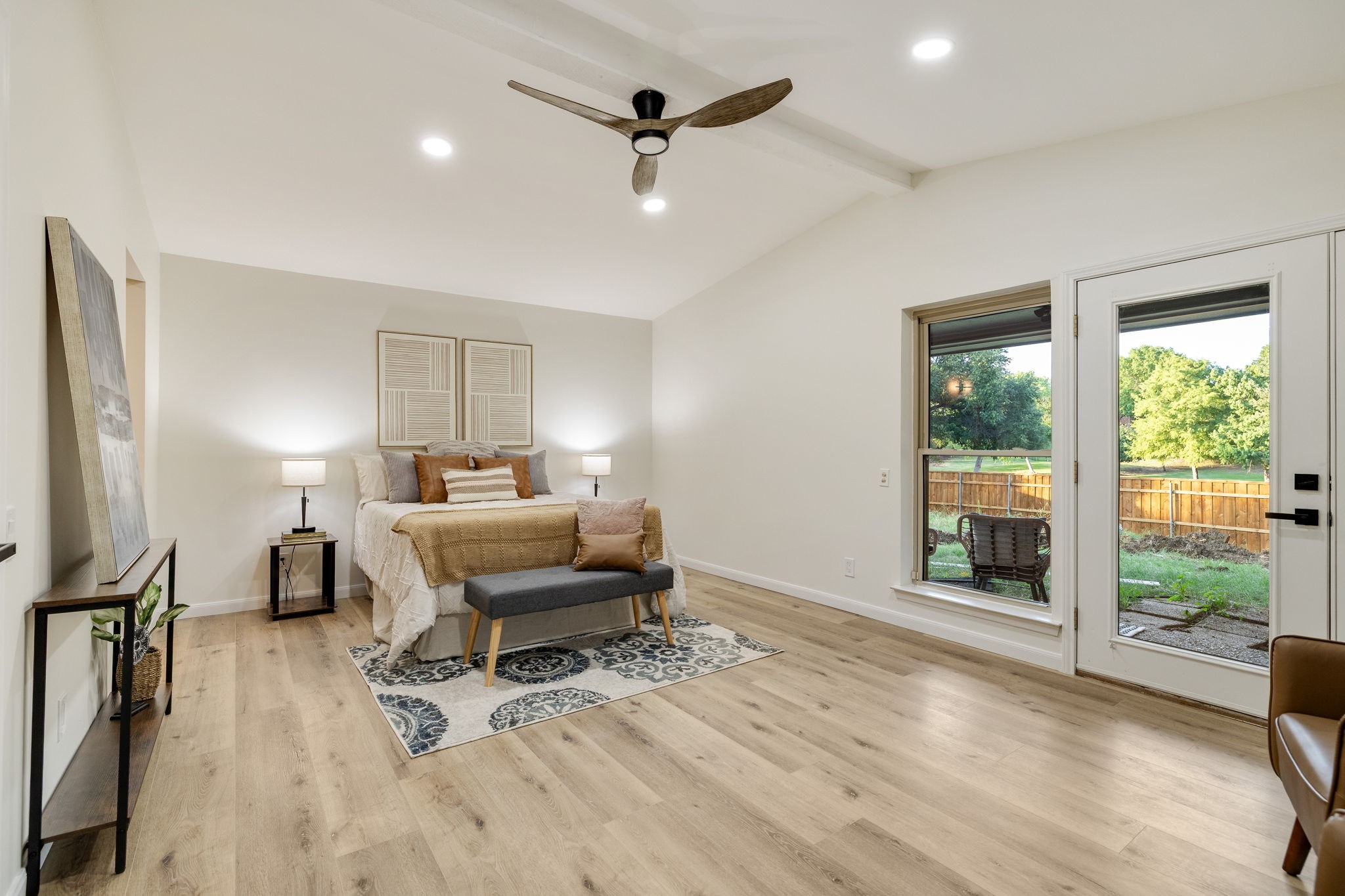 Irving, Texas, 75062, United States, 4 Bedrooms Bedrooms, ,3 BathroomsBathrooms,Residential,For Sale,1933641