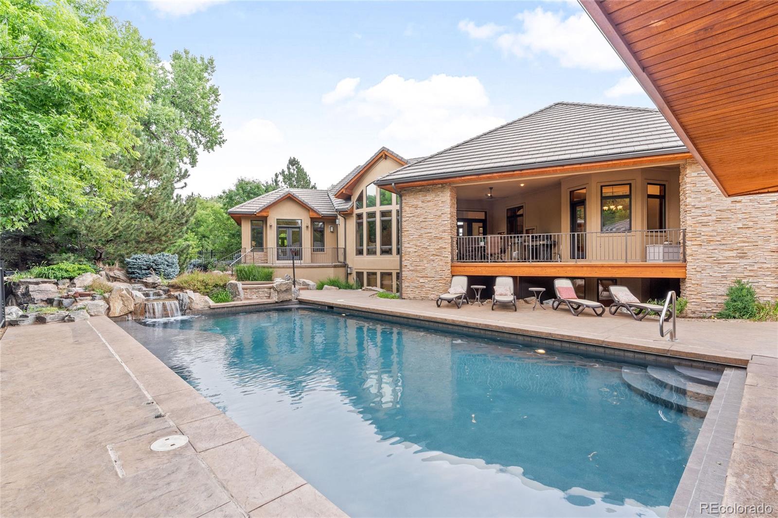 Littleton, Colorado, 80120, United States, 6 Bedrooms Bedrooms, ,7 BathroomsBathrooms,Residential,For Sale,1902050