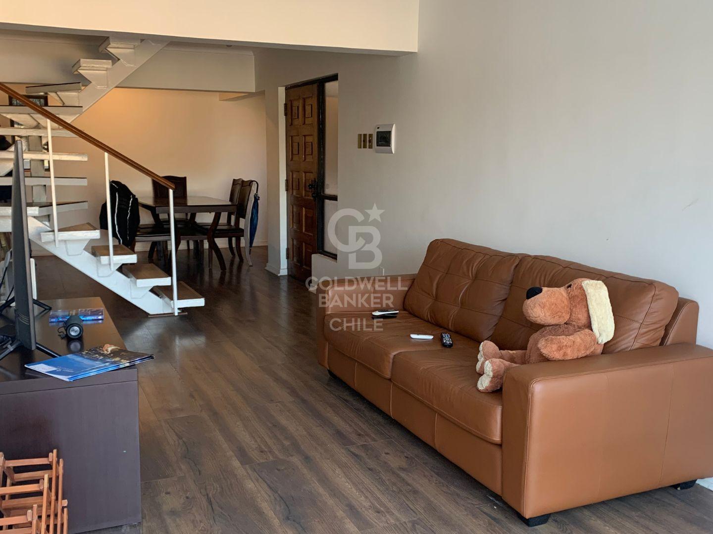 Viña Del Mar, Chile, 6 Bedrooms Bedrooms, ,3 BathroomsBathrooms,Residential,For Sale,1728668