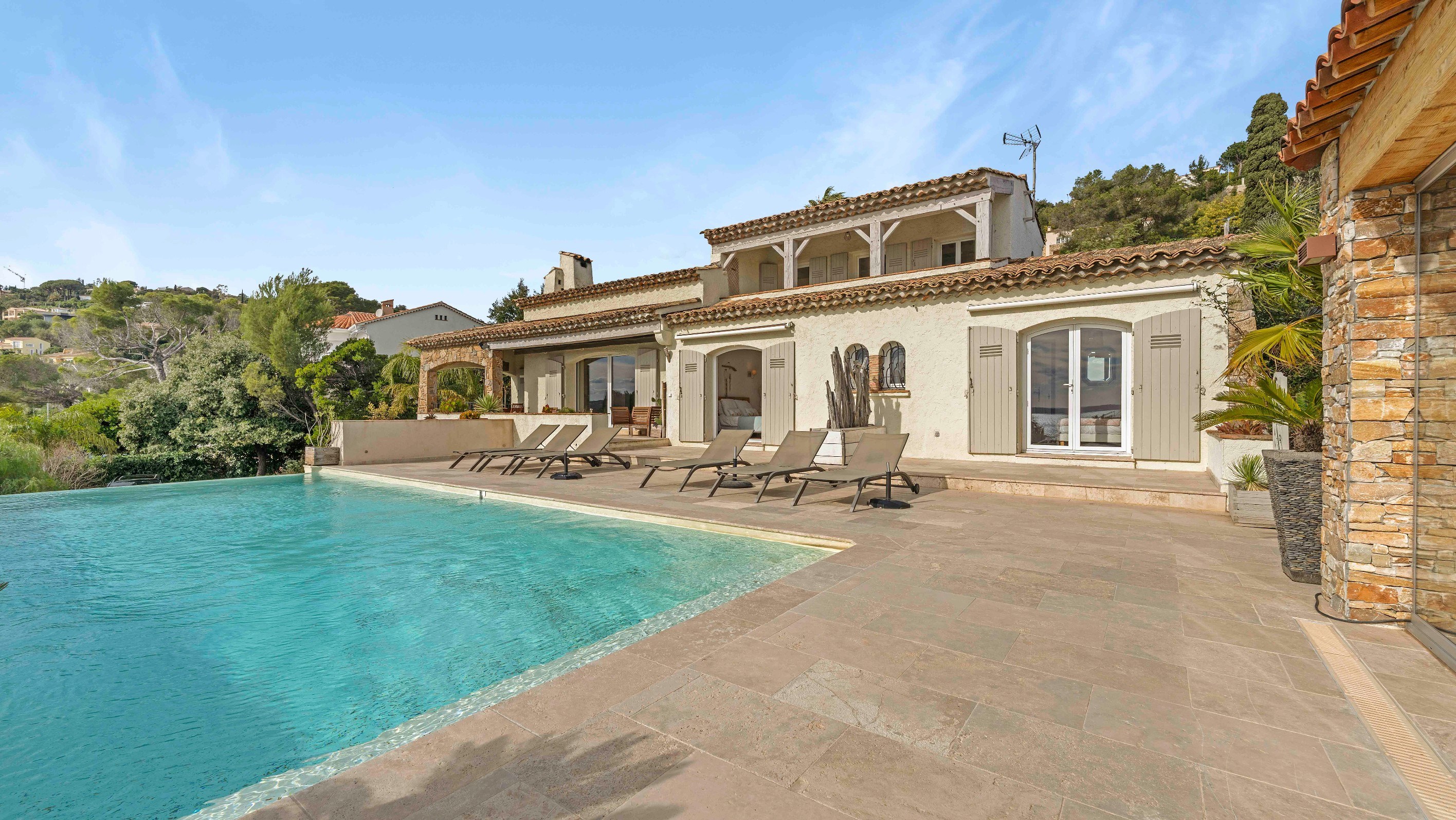  Les Issambres luxury sea-view villa, 6 bedrooms, pools, walking distance to bea… - 物件實景
