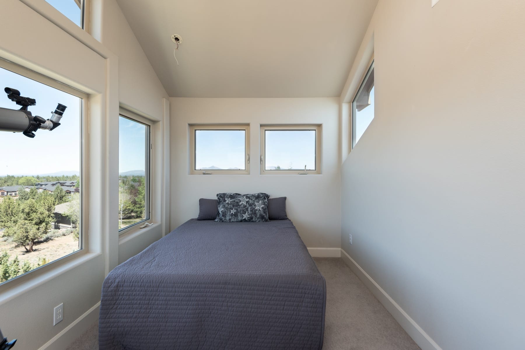  2269 Hawk Owl Court Redmond, OR 97756 - 物件實景