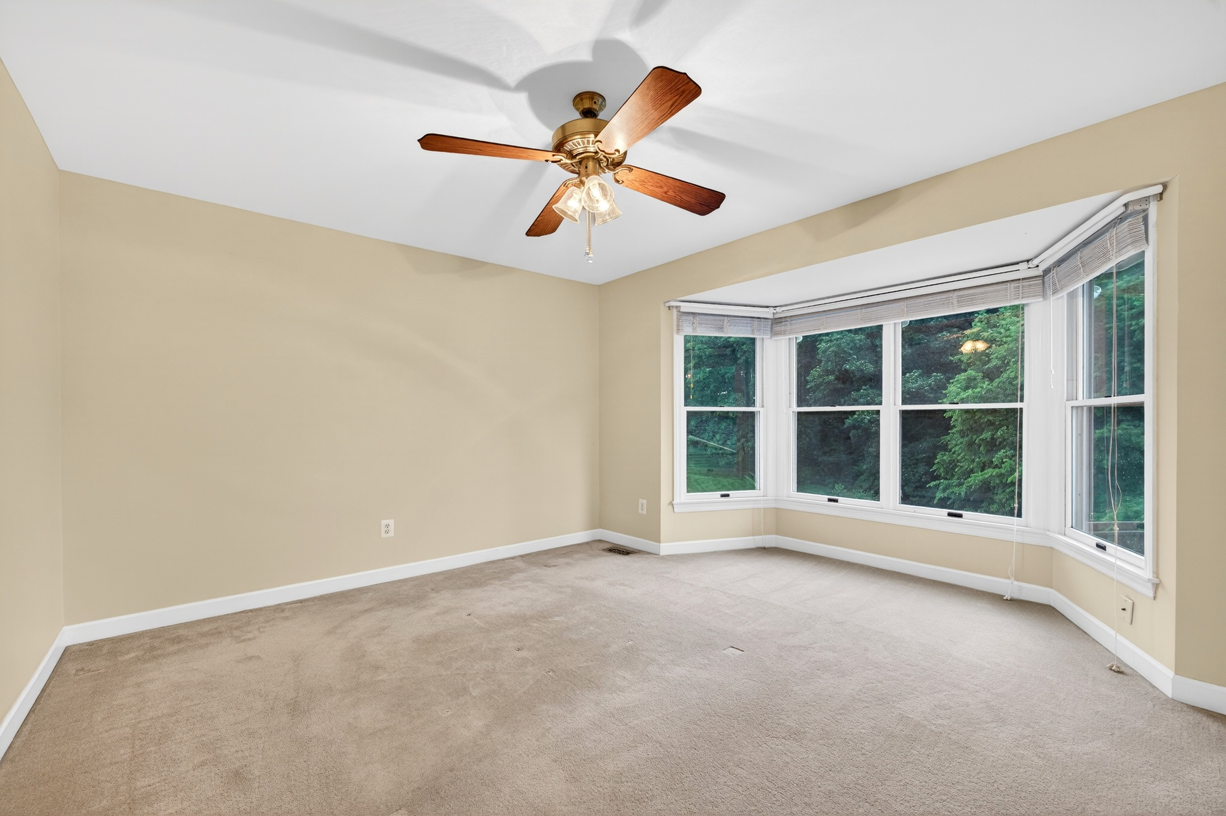  Don’t miss the opportunity to own this beautifully maintained Miceli-built home - 物件實景