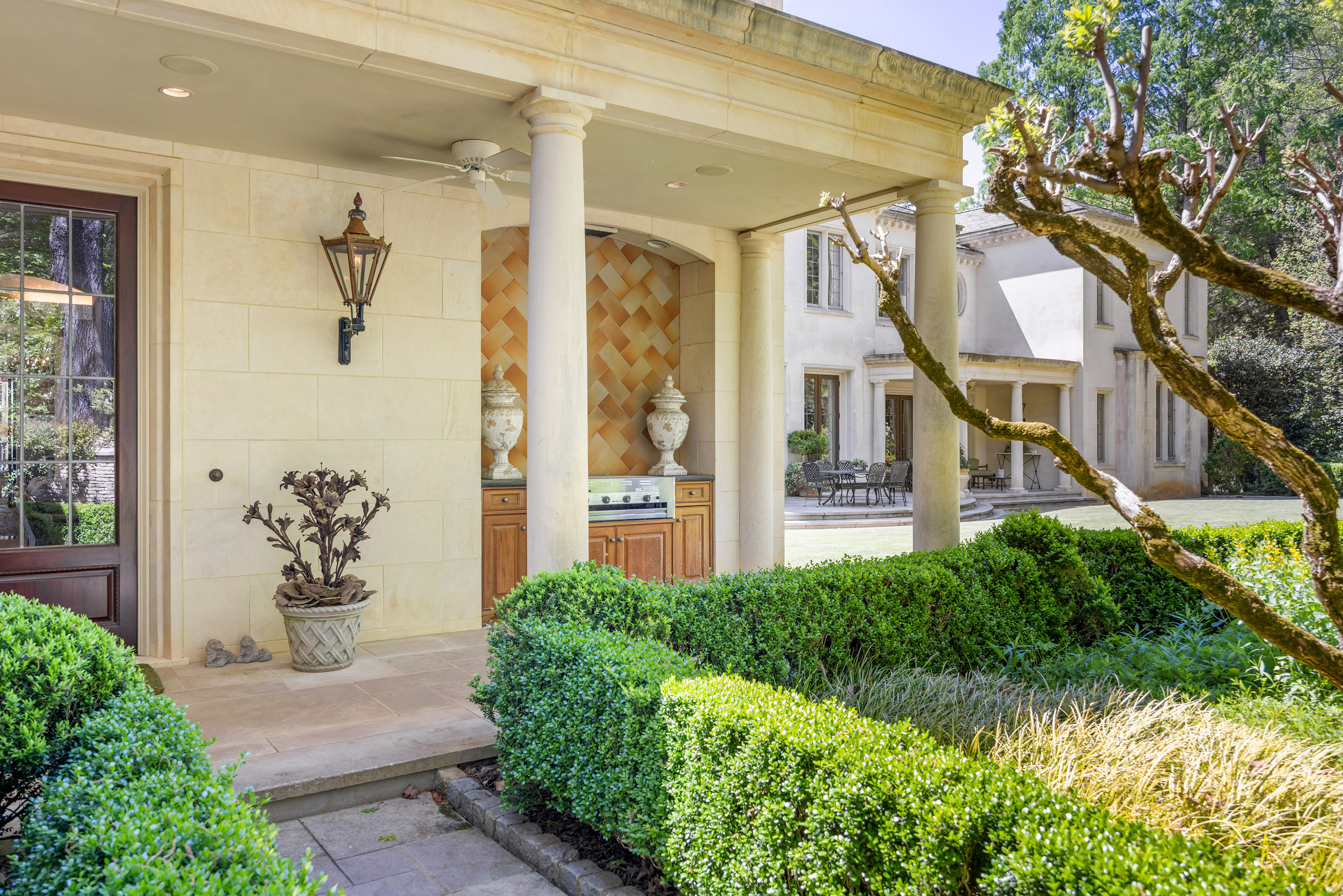  Woodbine: Grandeur and Privacy in the Heart of Buckhead - 物件實景