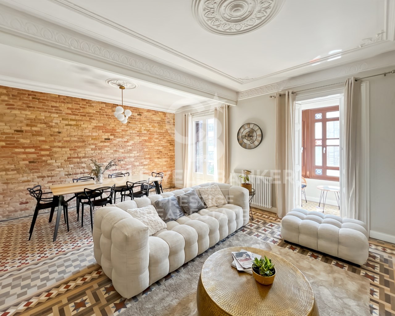 Barcelona, Catalonia, ES, 3 Bedrooms Bedrooms, ,3 BathroomsBathrooms,Residential,For Sale,1900939