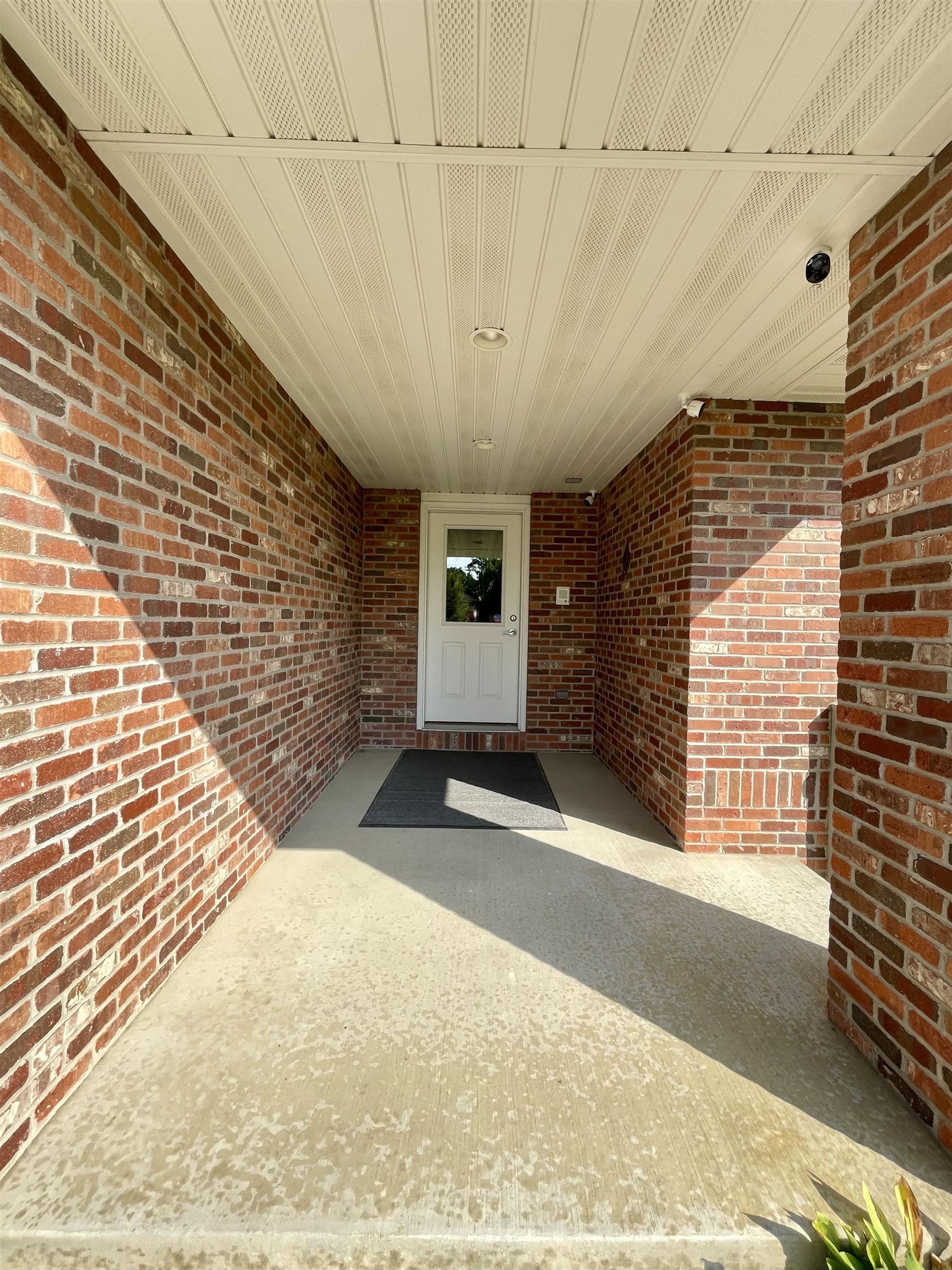 Janesville, Wisconsin, 53545, United States, 5 Bedrooms Bedrooms, ,4 BathroomsBathrooms,Residential,For Sale,1921861
