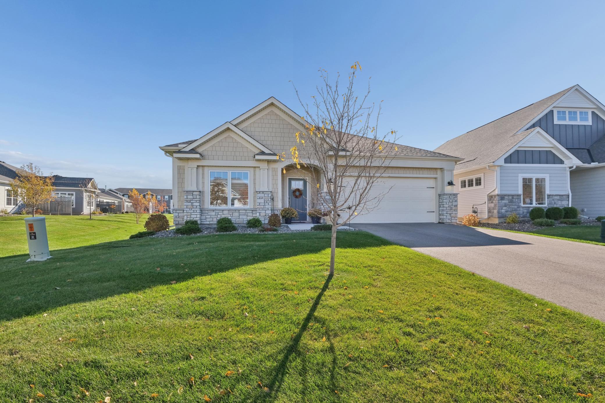 Excelsior, Minnesota, 55331, United States, 2 Bedrooms Bedrooms, ,1 BathroomBathrooms,Residential,For Sale,1988281