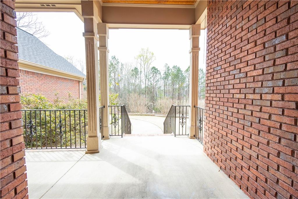 Smiths Station, Alabama, 36877, United States, 4 Bedrooms Bedrooms, ,3 BathroomsBathrooms,Residential,For Sale,1737449