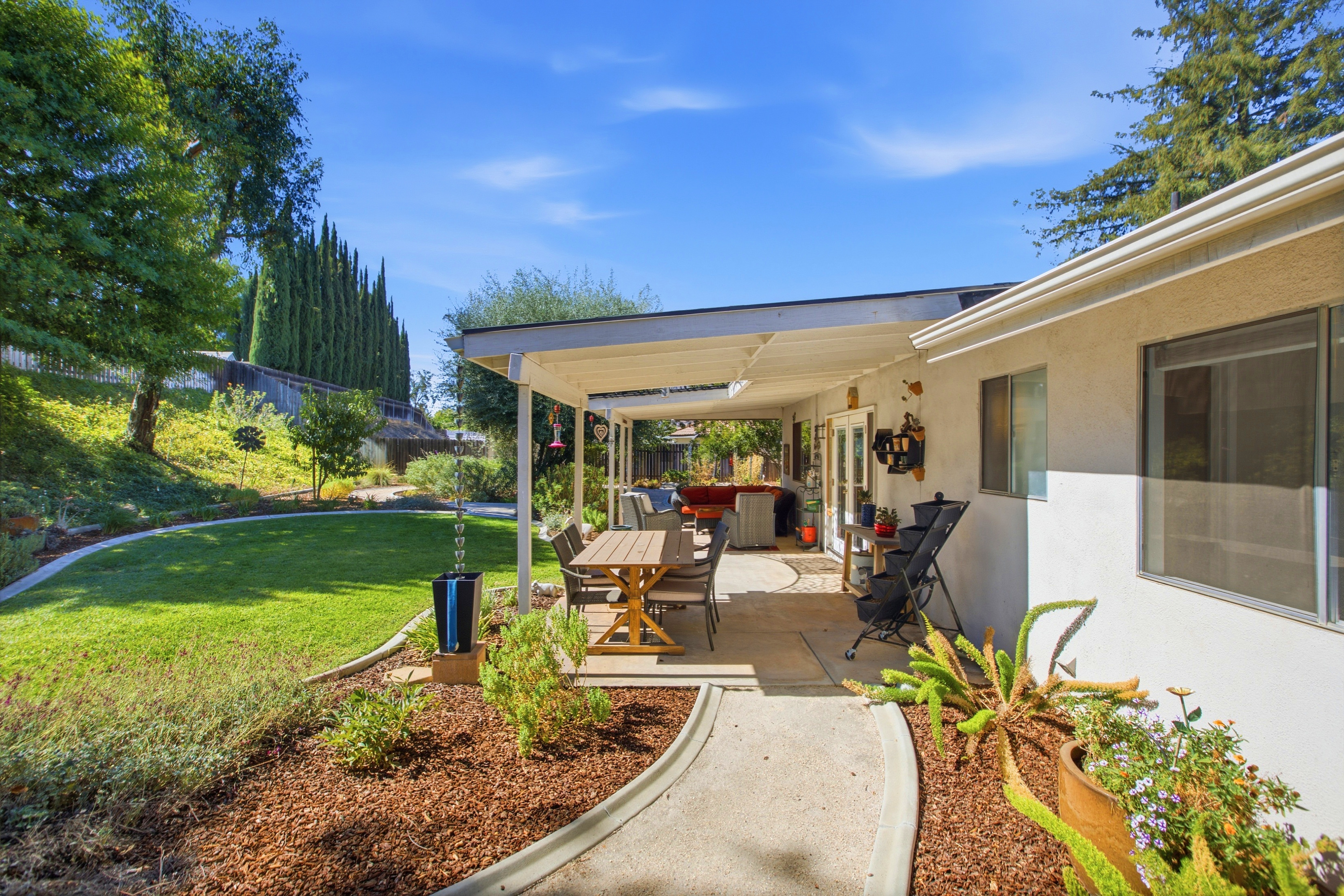  1418 Diamond Court, Redlands, CA 92374 - 物件實景