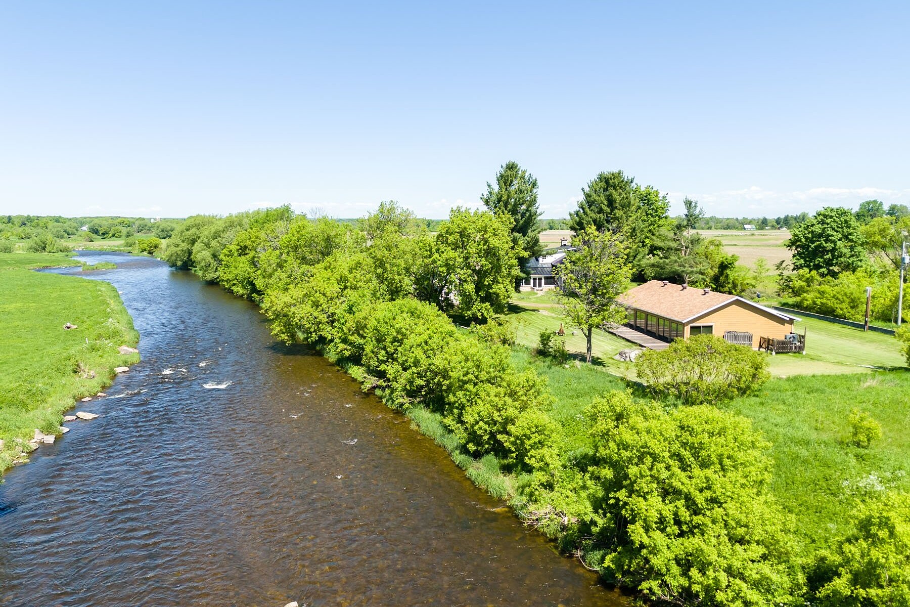  Hinchinbrooke, Montérégie - 物件實景