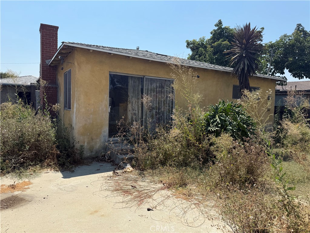 Compton, California, 90222, United States, 3 Bedrooms Bedrooms, ,2 BathroomsBathrooms,Residential,For Sale,1984392