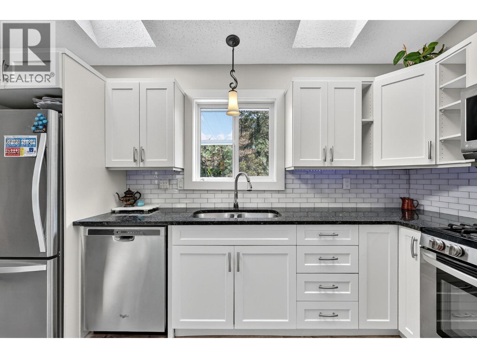 PENTICTON, British Columbia, V2A 7E7, CA, 4 Bedrooms Bedrooms, ,3 BathroomsBathrooms,Residential,For Sale,1947241