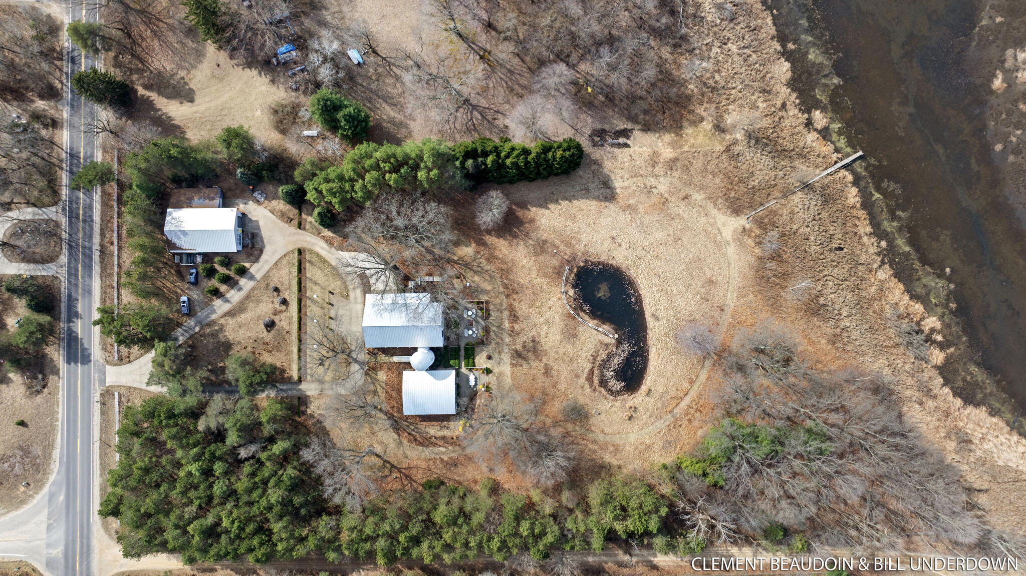 Fennville, Michigan, 49408, United States, 5 Bedrooms Bedrooms, ,7 BathroomsBathrooms,Residential,For Sale,1973707