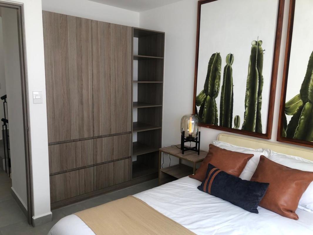 El Marqués, Querétaro, 76269, Mexico, 5 Bedrooms Bedrooms, ,4 BathroomsBathrooms,Residential,For Sale,1699127