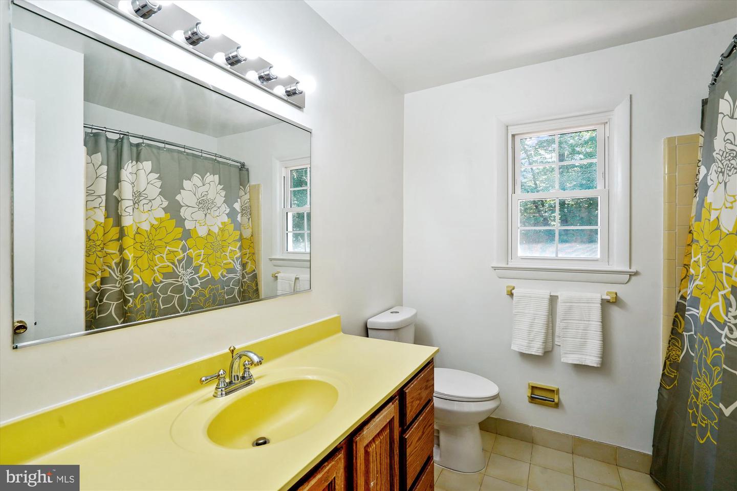Bethesda, Maryland, 20817, United States, 4 Bedrooms Bedrooms, ,3 BathroomsBathrooms,Residential,For Sale,1934695