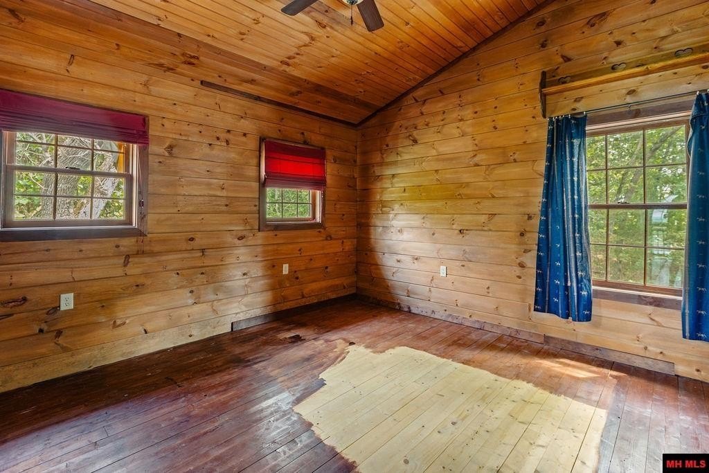 Gamaliel, Arkansas, 72537, United States, 3 Bedrooms Bedrooms, ,3 BathroomsBathrooms,Residential,For Sale,1937546